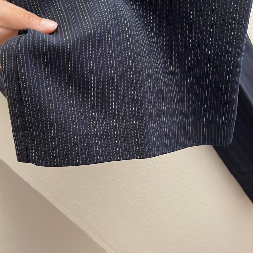 EUC WOMENS ATTENTION DRESS PANTS PLUS SIZE 18 black w/ navy blue pinstripes 1A - Picture 6 of 13